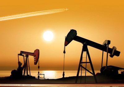 石油工業(yè) 地底黑金的視覺史詩(shī)